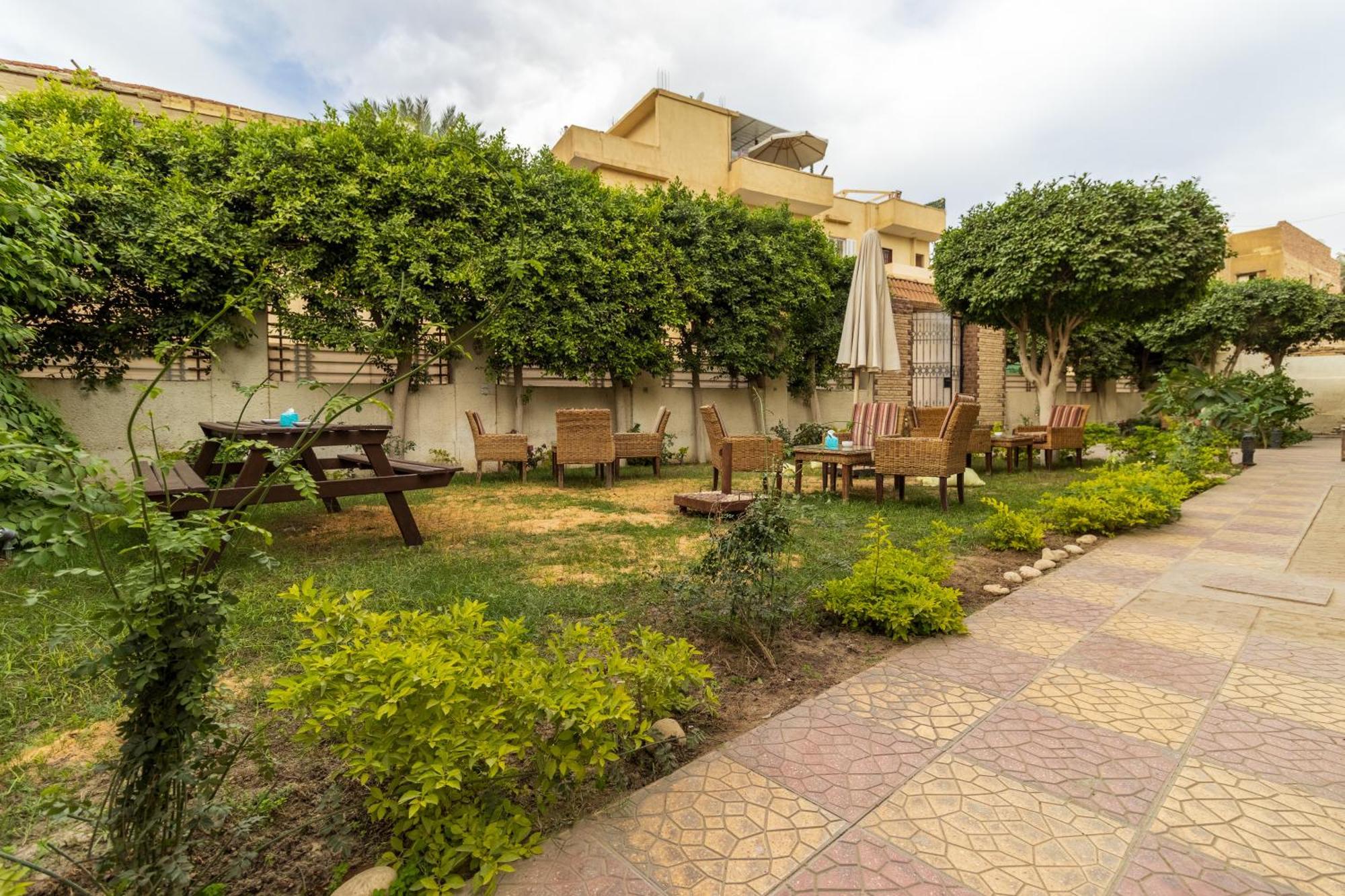The Grand Pyramids View Hotel Kafret el-Gabal Dış mekan fotoğraf